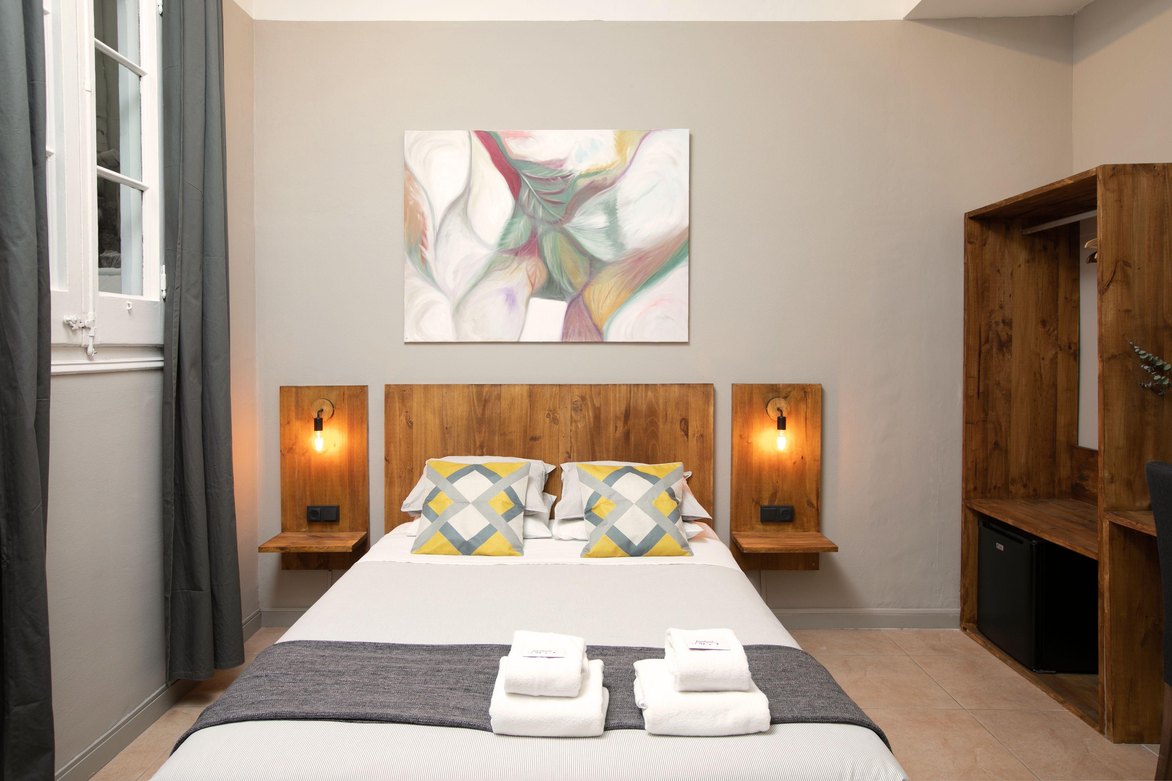Jardinets Guest House, Barcelona